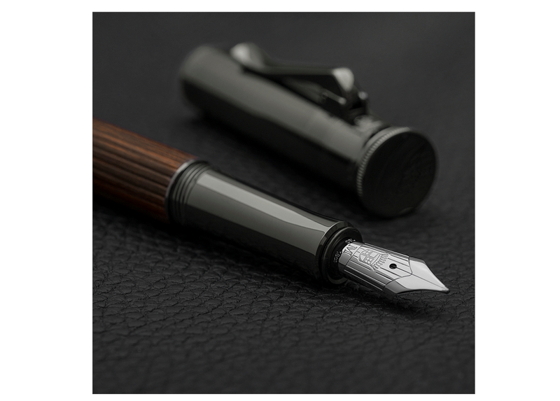 Graf von Faber-Castell Füllhalter Classic Makassar